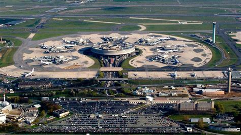 Charles De Gaulle Airport Terminal 1 .